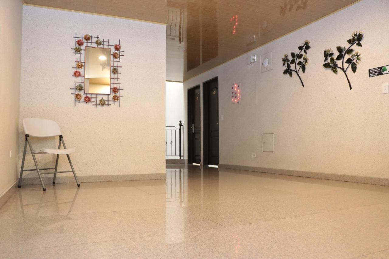 Hoteles Bogota Inn Lago Chico Zona Rosa Ngoại thất bức ảnh