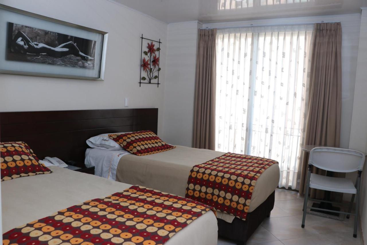 Hoteles Bogota Inn Lago Chico Zona Rosa Ngoại thất bức ảnh