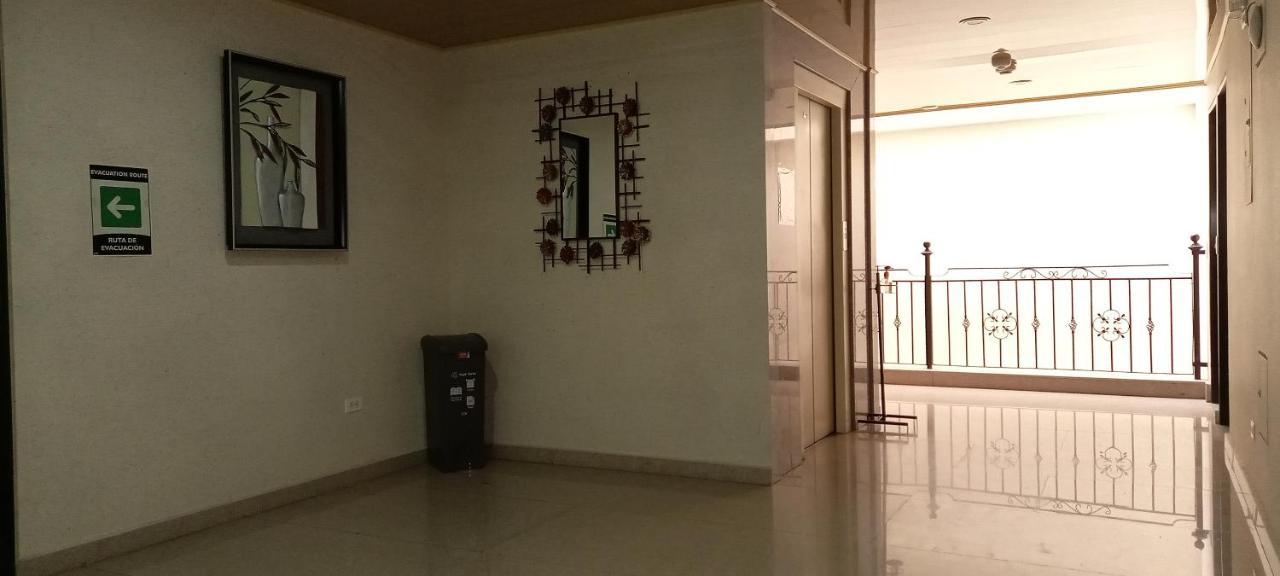 Hoteles Bogota Inn Lago Chico Zona Rosa Ngoại thất bức ảnh